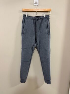 American Eagle Outfitters Dark Gray Men's Jogger Sweatpants. Size XXS